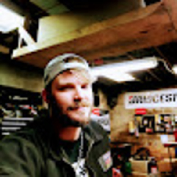 Meet your Posher, Justin - Picture 1 of 1